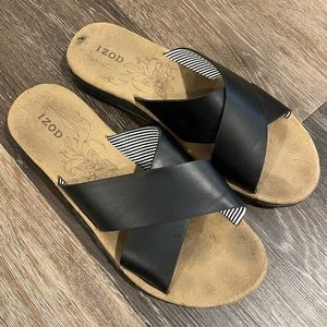 Izod | Black Leather Criss Cross Strap Sandals